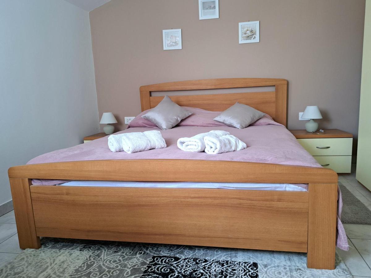 Studio Apartman Olivera Rovinj Exterior photo